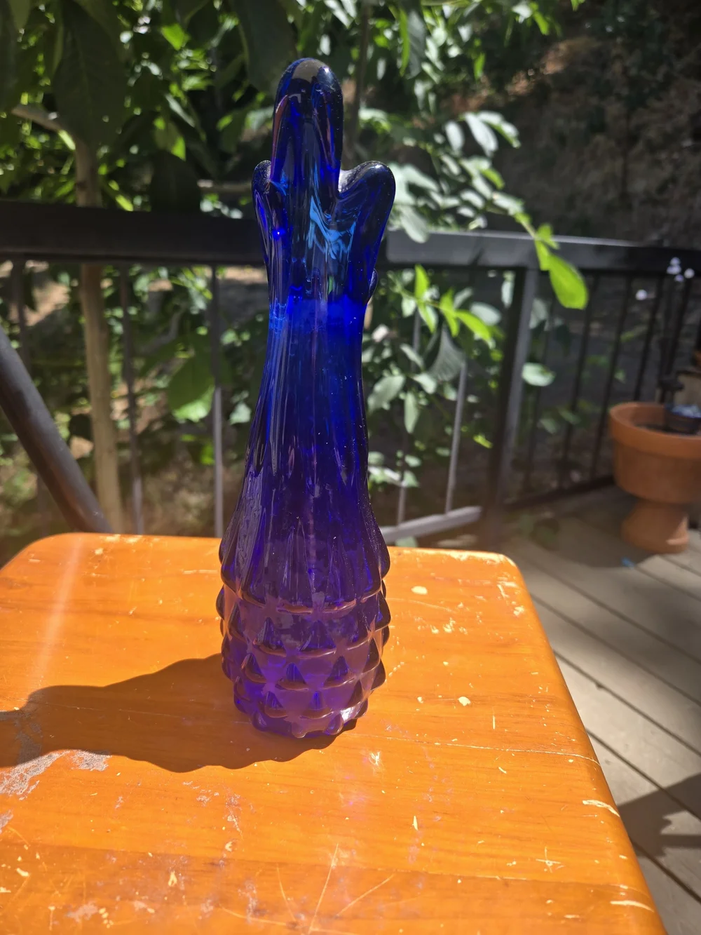 Cobalt Blue Swung 5 Finfer Glass Vase - Textured Pineapple